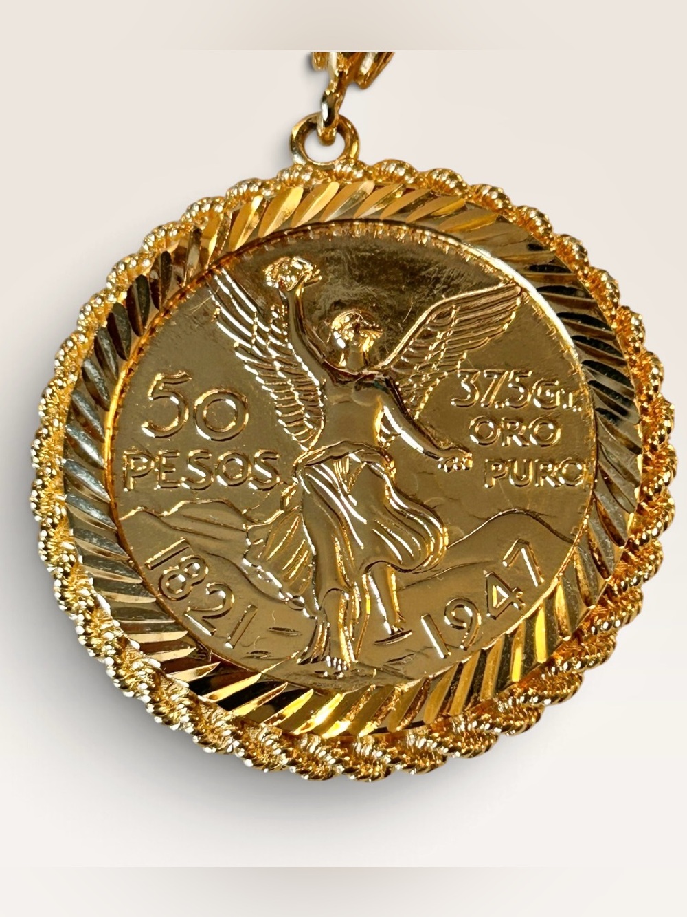 Centenario Coin Mexican Pendant Gold Tone Heavy Y2K Streetwear Retro NEW